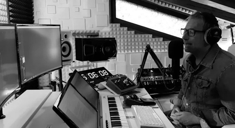 I will  provide professional services for your podcasts