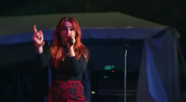 I will be your professional female singer any genre