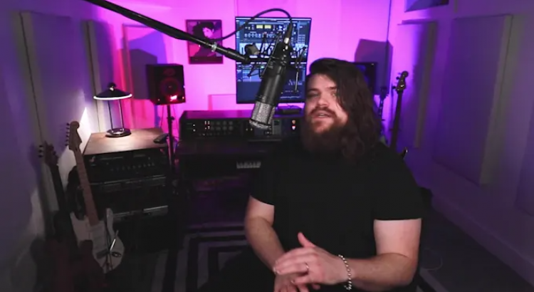 I will record voicemail greeting on hold phone system american male voice over