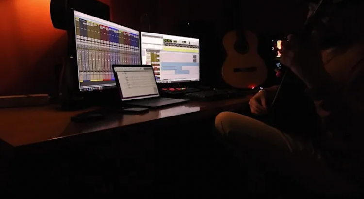 I will perform classical guitar pieces or compose your melodies