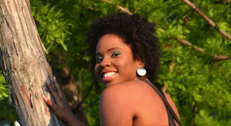 I will be your female singer and writer