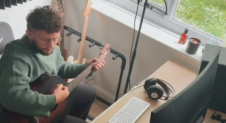 I will be your professional male singer songwriter and vocalist