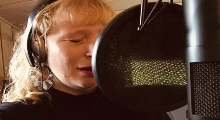 I will Warm, smooth and unique vocals + BGVs -English/German/Danish